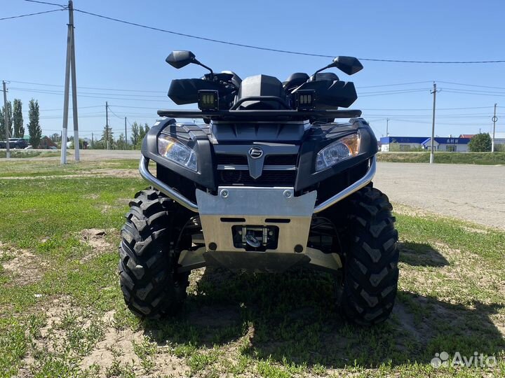 Квадроцикл cfmoto X8