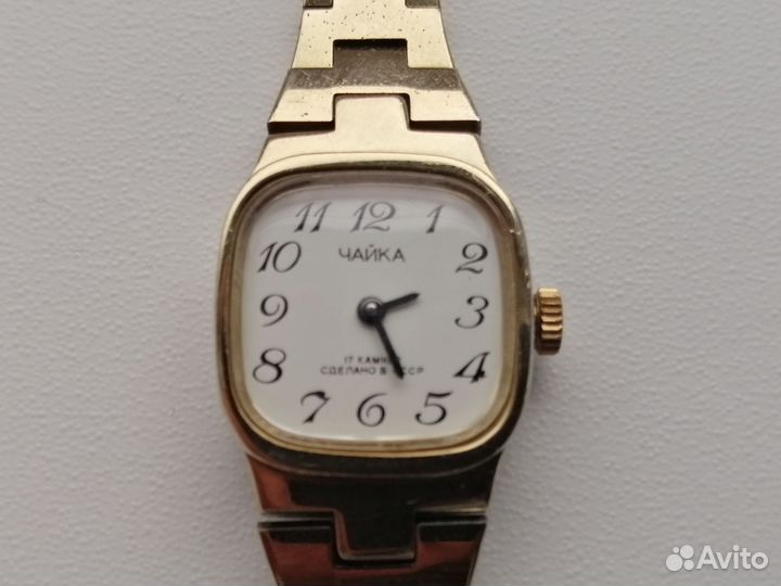 Часы механические женские 