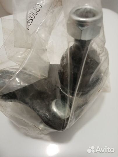 Шаровая опора и рулевая тяга Toyota Carina E