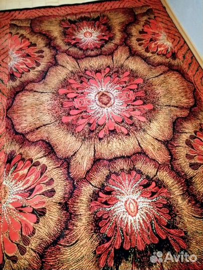 Ковер шерстяной