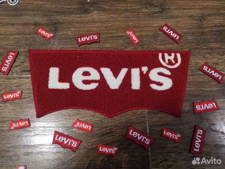 Нашивки levis