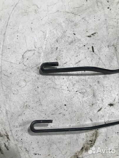 Поводок дворников Suzuki Grand Vitara