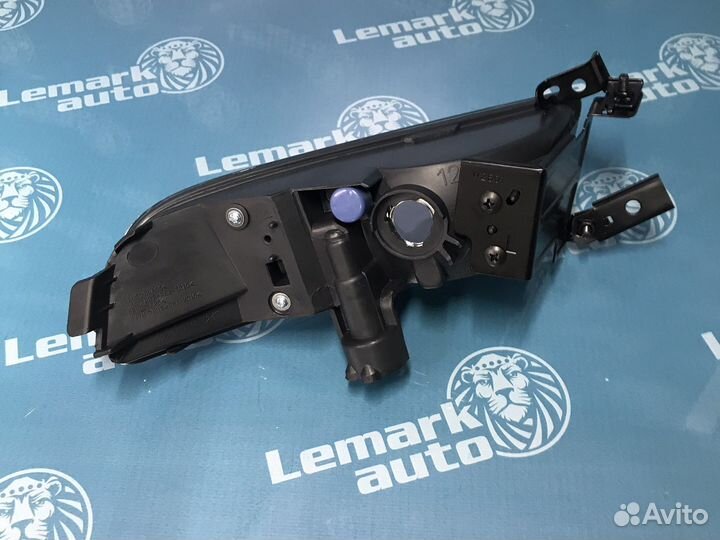 Фара противотуманная левая Honda CR-V