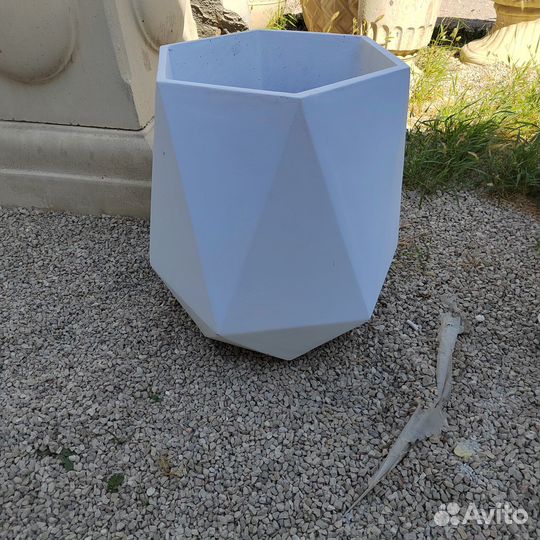 Вазоны и Урны бетонные