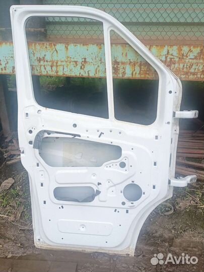 Левая (водительская ) дверь газель Некст 2023