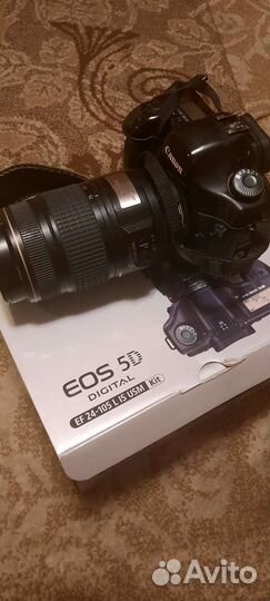 Зеркальный фотоаппарат canon 5d