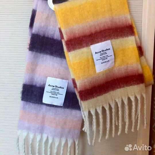 Шарф акне студио