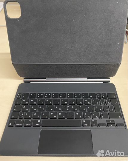 Клавиатура Apple Magic Keyboard для iPad Pro 11