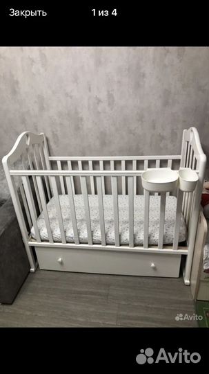 Кровать и комод