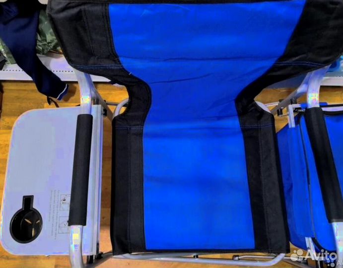 Стул с термосумкой и столиком