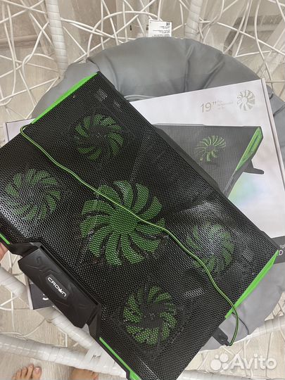 Подставка для ноутбука