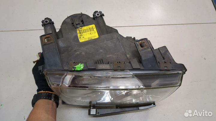 Фара (передняя) Land Rover Range Rover 3 (LM), 200