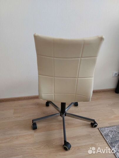 Кресло компьютерное кожаное