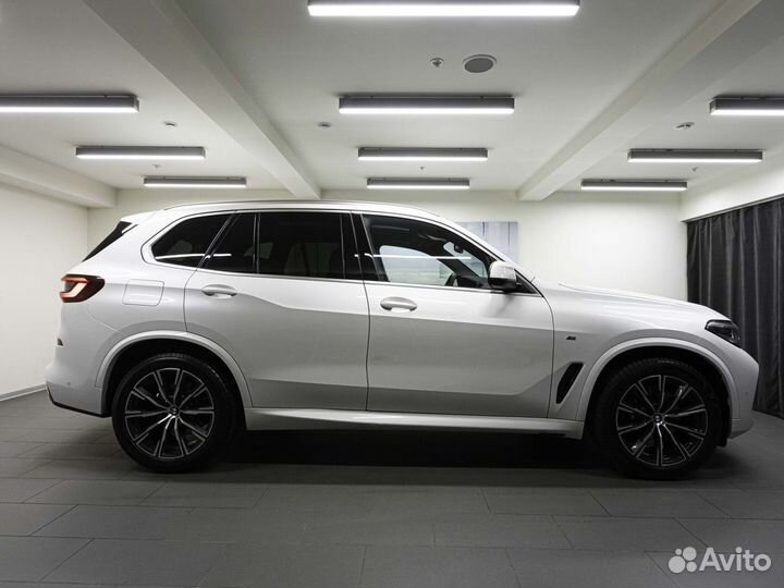 BMW X5, 2022