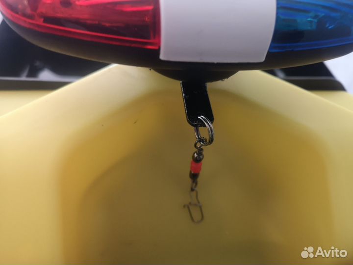 Прикормочный кораблик GPS на 40 точек + эхолот