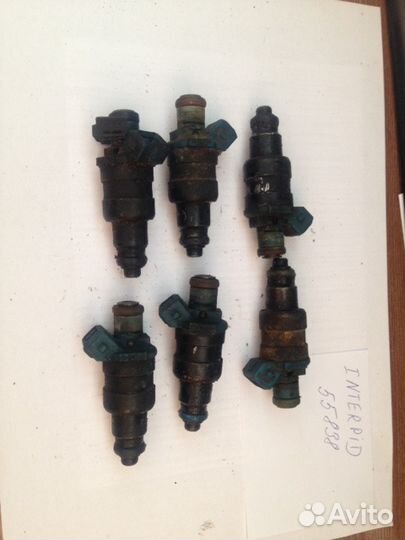 Форсунка топливная Додж Интерпид