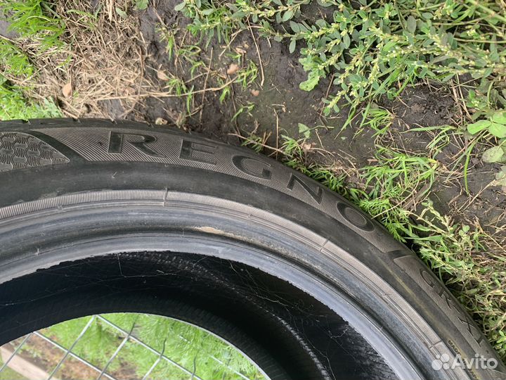 Bridgestone Regno GR-XI 245/45 R17