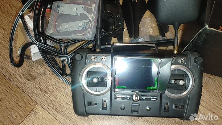 Квадрокоптер hubsan H4 pro