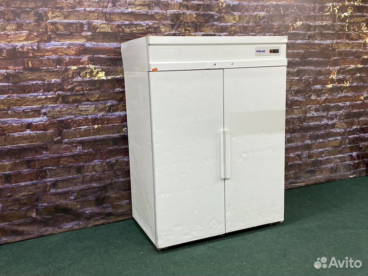 Холодильный шкаф polair
