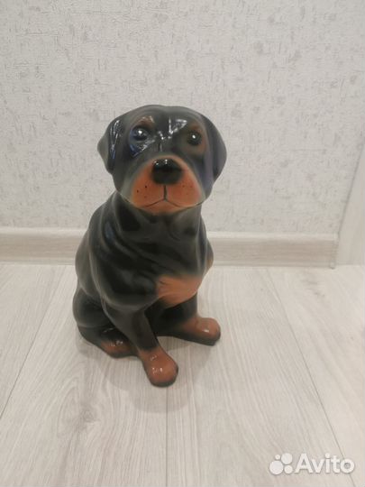 Фигурка статуэтка собака (копилка)