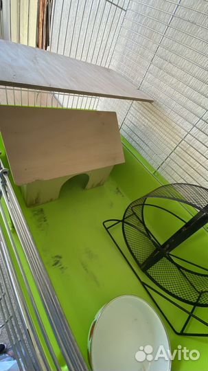 Клетка большая