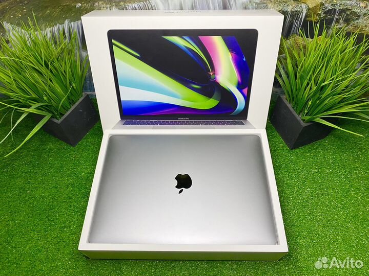 Macbook Pro 13 2020 m1 8/512 Полный комплект