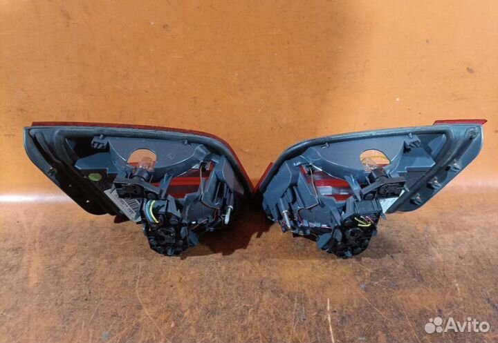 Стоп крышки багажника bmw f10 2010г дефект