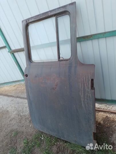 Дверь на ЗИЛ 130