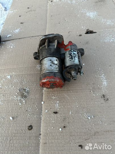 Стартер Nissan Serena C25