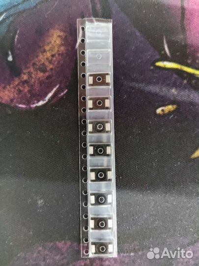 8шт Танталовый конденсатор 330uf 2.5v