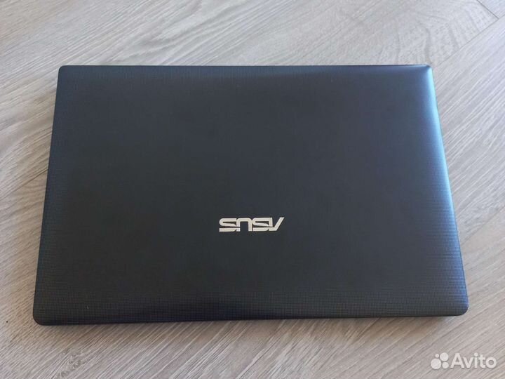 Ноутбук asus