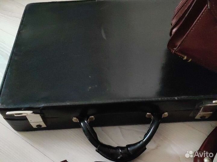 Дипломат, визитница, барсетка. лот