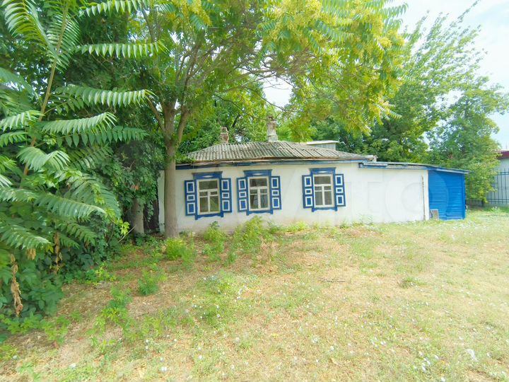 Дом 29 м² на участке 1,8 сот.