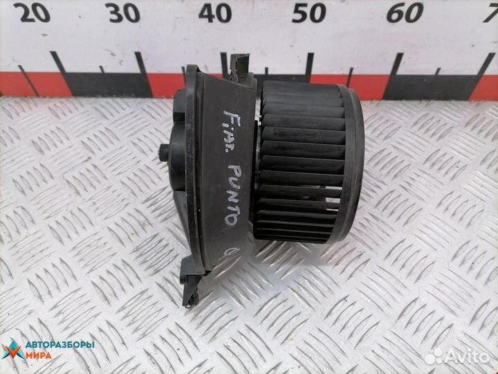 Моторчик печки Fiat Punto 2 рест. 2006 164330100