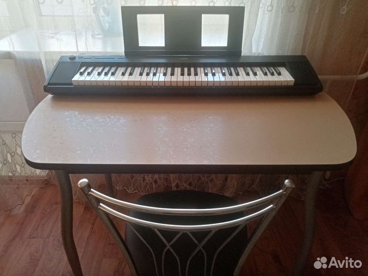 Продам цифровое пианино