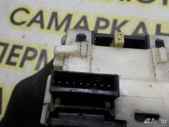 Переключатель поворотов подрулевой Nissan Note (E