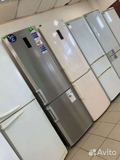 Холодильник б/у двухкамерный