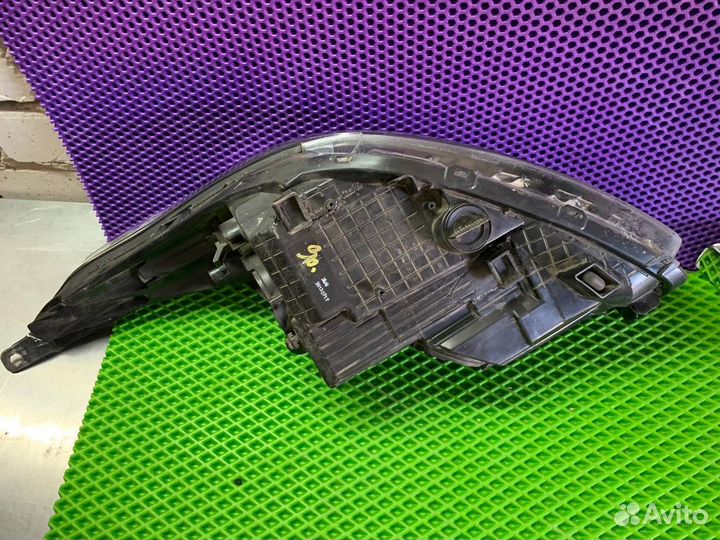 Правая Фара Kia ceed jd с дхо