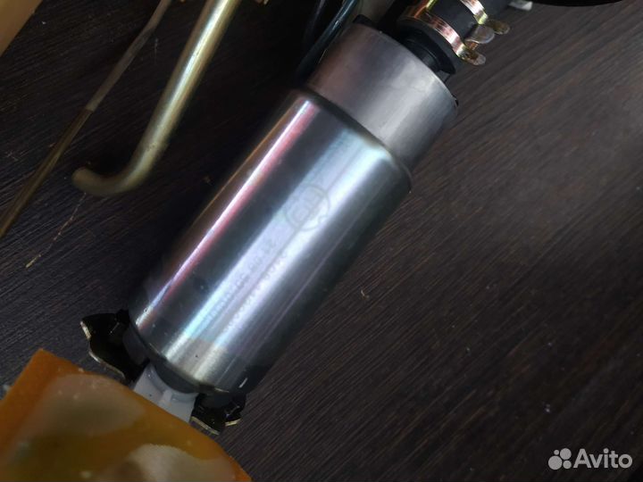 Топливный насос в сборе Тойота Camry VZV33