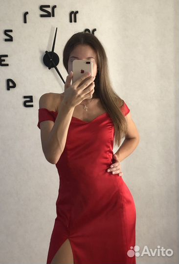 Вечернее платье