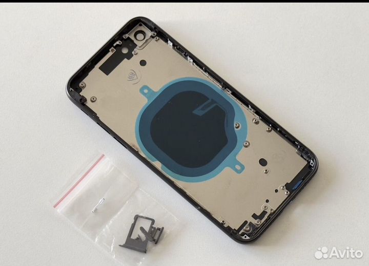 Корпус iPhone 8
