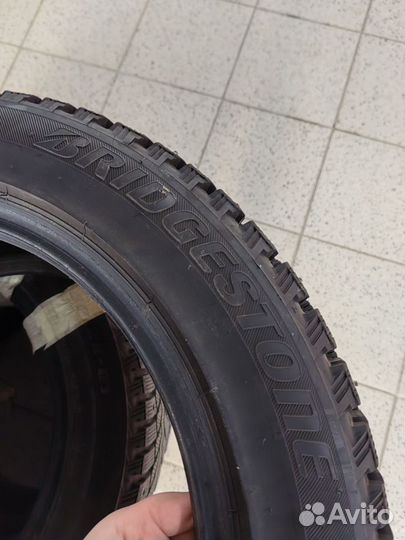 Bridgestone Blizzak Spike-01 195/55 R16 87T