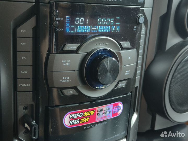 Музыкальный центр LG