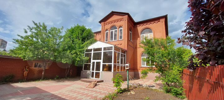 Дом 504,7 м² на участке 5,2 сот.