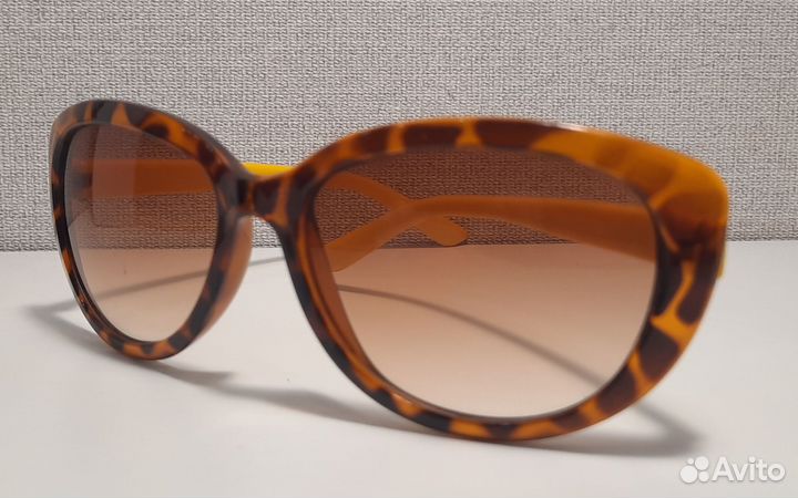 Солнцезащитные очки