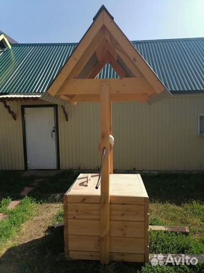 Колодец декоративный