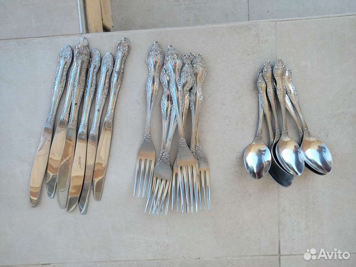Столовые приборы