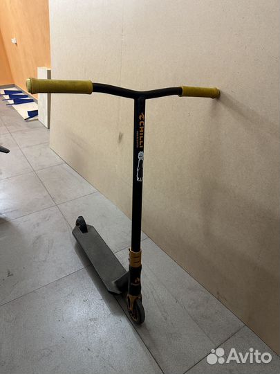 Трюковой самокат chilli pro scooter