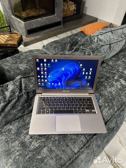 Ноутбук UX303U