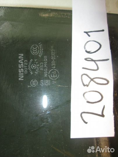 Стекло двери задней левой (Nissan Murano)